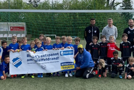 Fairplay auch am Spielfeldrand