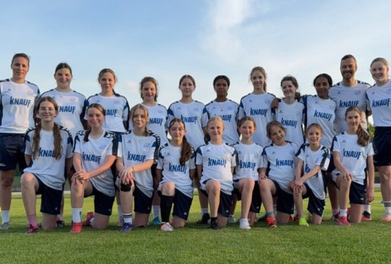 TV Freyung Juniorinnen der C / D Jugend absolvieren ihr erstes gemeinsames Trainingslager